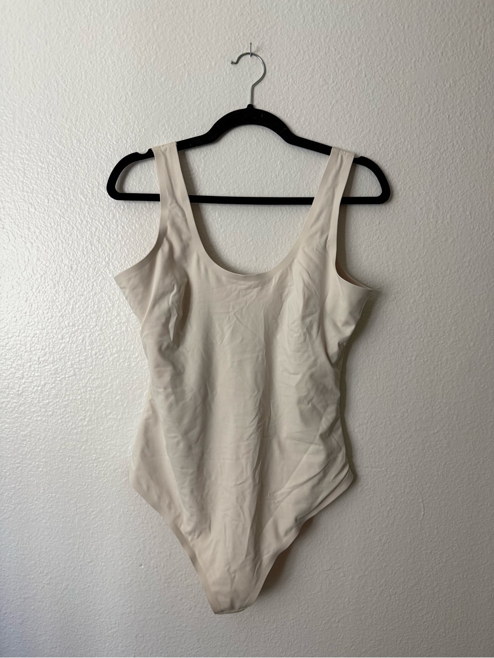 NWT Off White Pinsy Shaping Body Suit Size XL